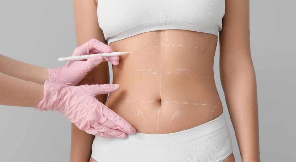 چهره شاداب یک زن - کلینیک شادی